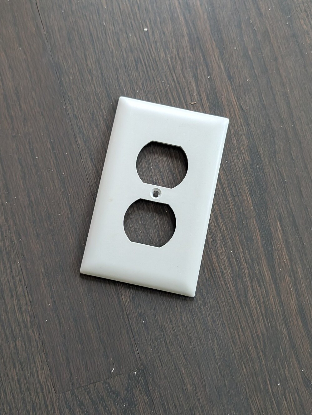 Pass & Seymour / Legrand 1-Gang Duplex Outlet Wall Plate